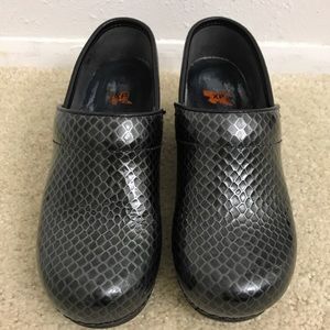 Dansko XP Clogs